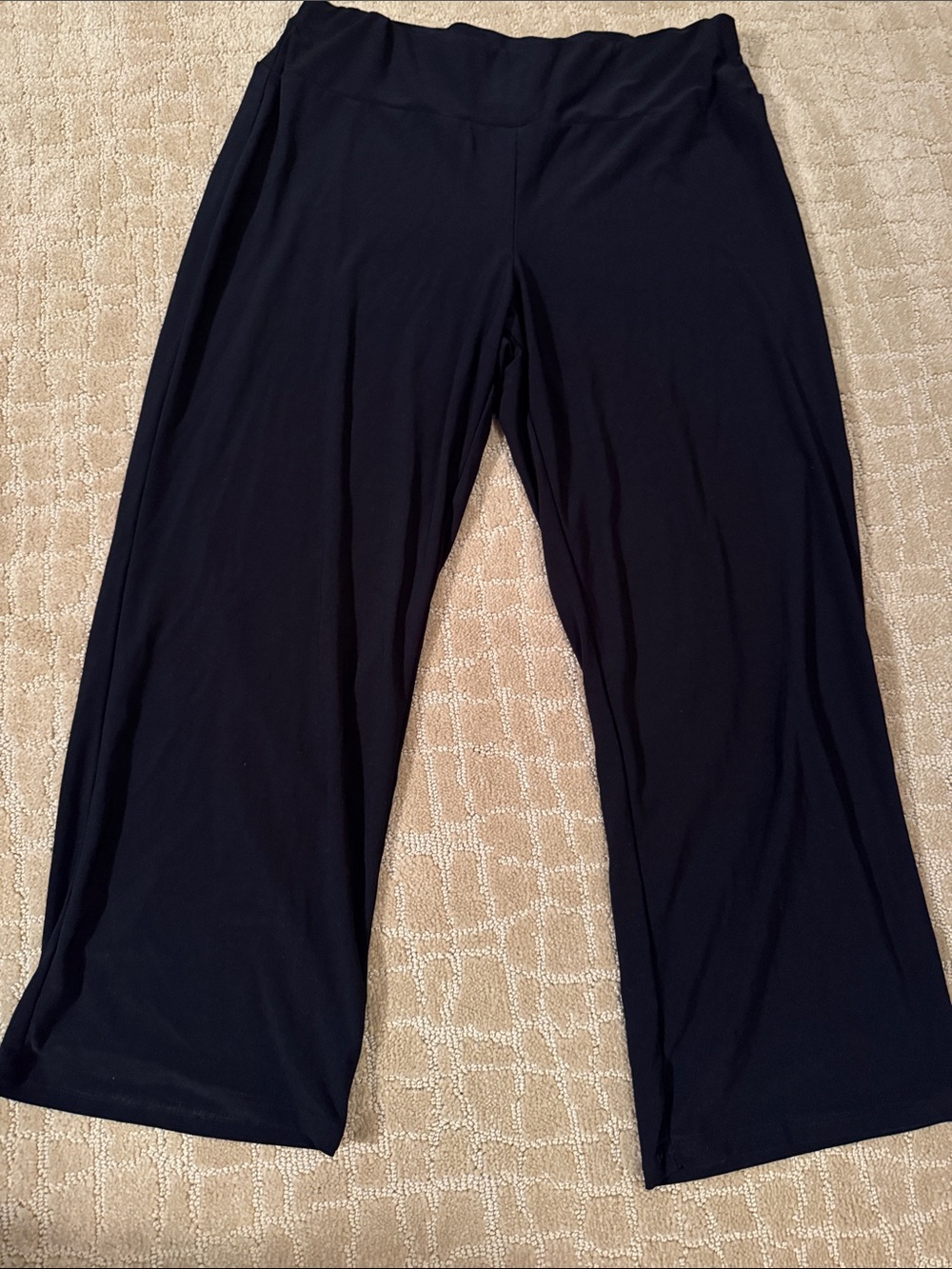 Black Wide Leg Capri Pants